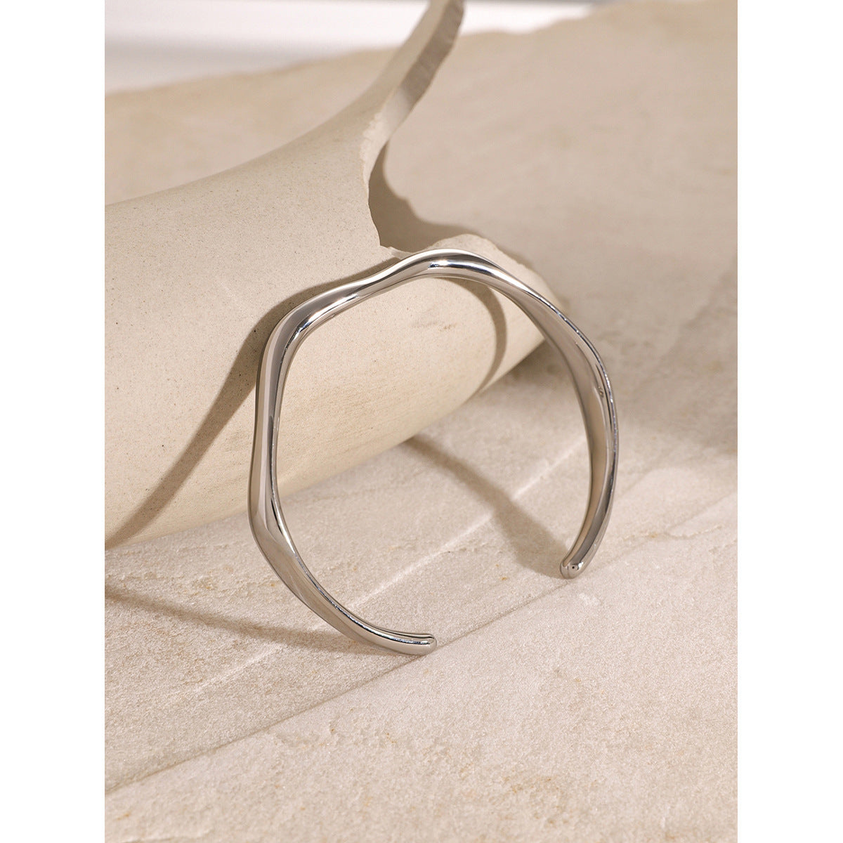 18K Gold Stainless Steel Fine Ripple Open Bangle – INS Minimalist - AstroVerse™