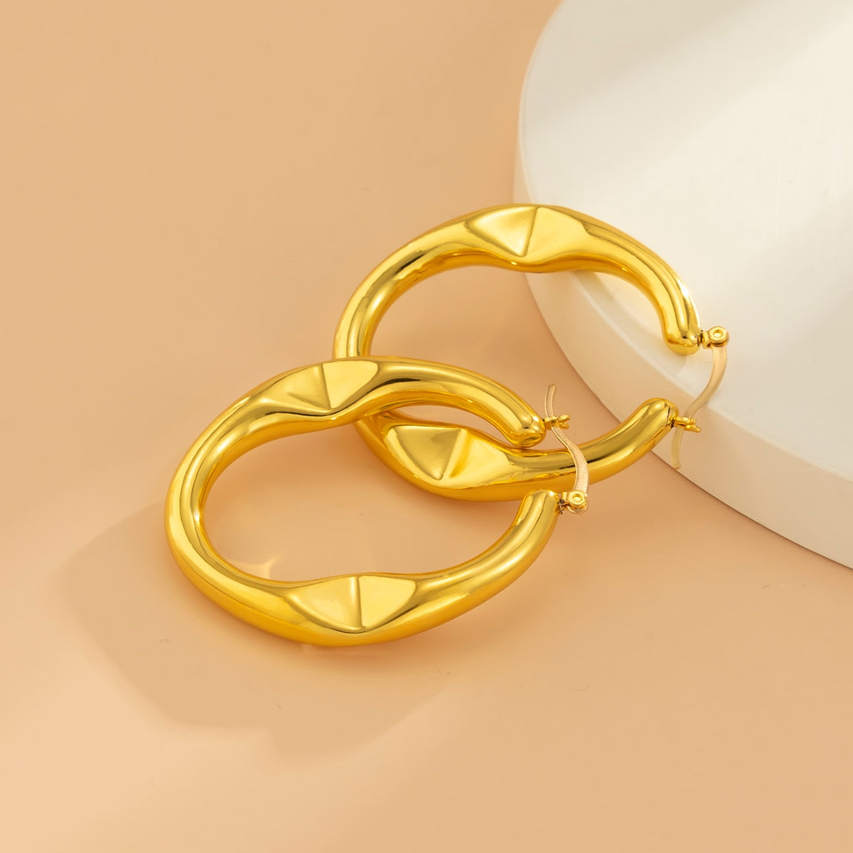 U-Shape Hollow Earrings - Geometric Oval Gold Metal Women's - AstroVerse™