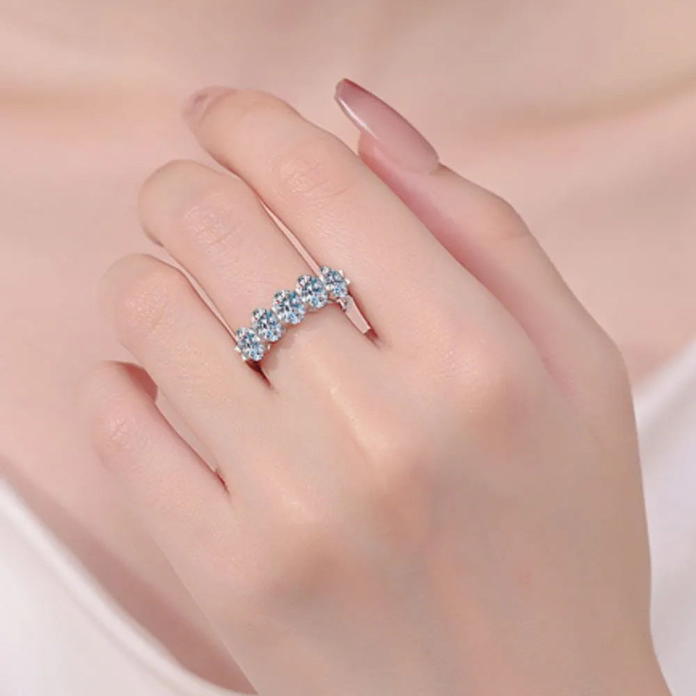 2.5 Carat Moissanite 925 Sterling Silver Ring - AstroVerse™