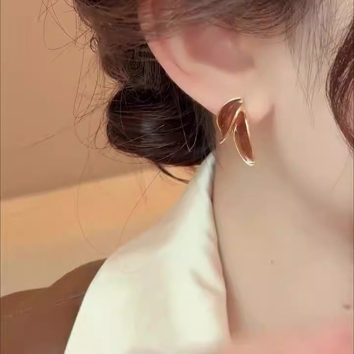 Maillard earrings for women, light luxury, high-end and temperament earrings