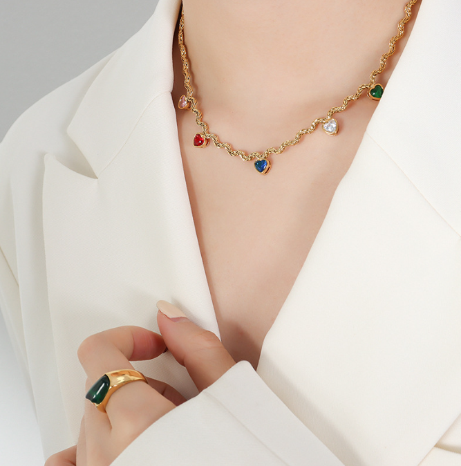 Geometric Colorful Peach Heart Zircon Pendant Necklace Fashion Trend Personalized Design Collar Chain - AstroVerse™