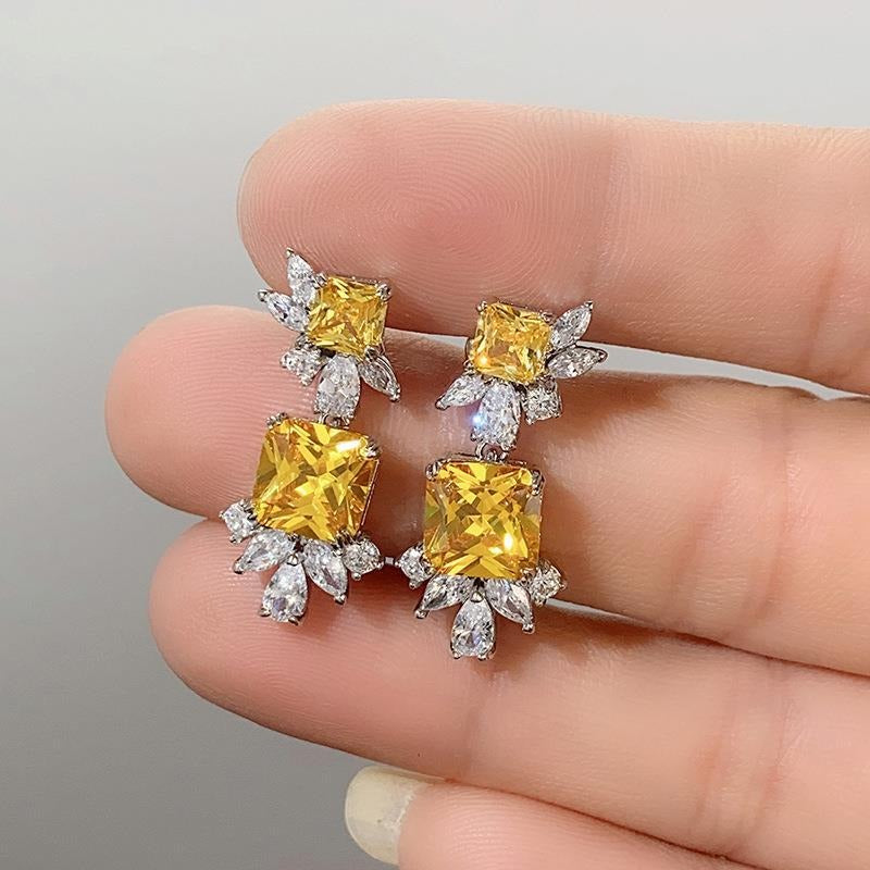 Palace style luxurious petal earrings with a noble temperament - AstroVerse™