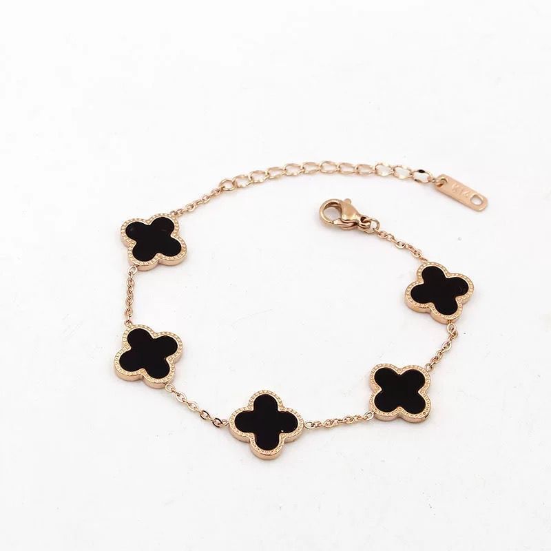 BTS J-HOPE Clover Bracelet - Korean INS Titanium Steel Couple - AstroVerse™