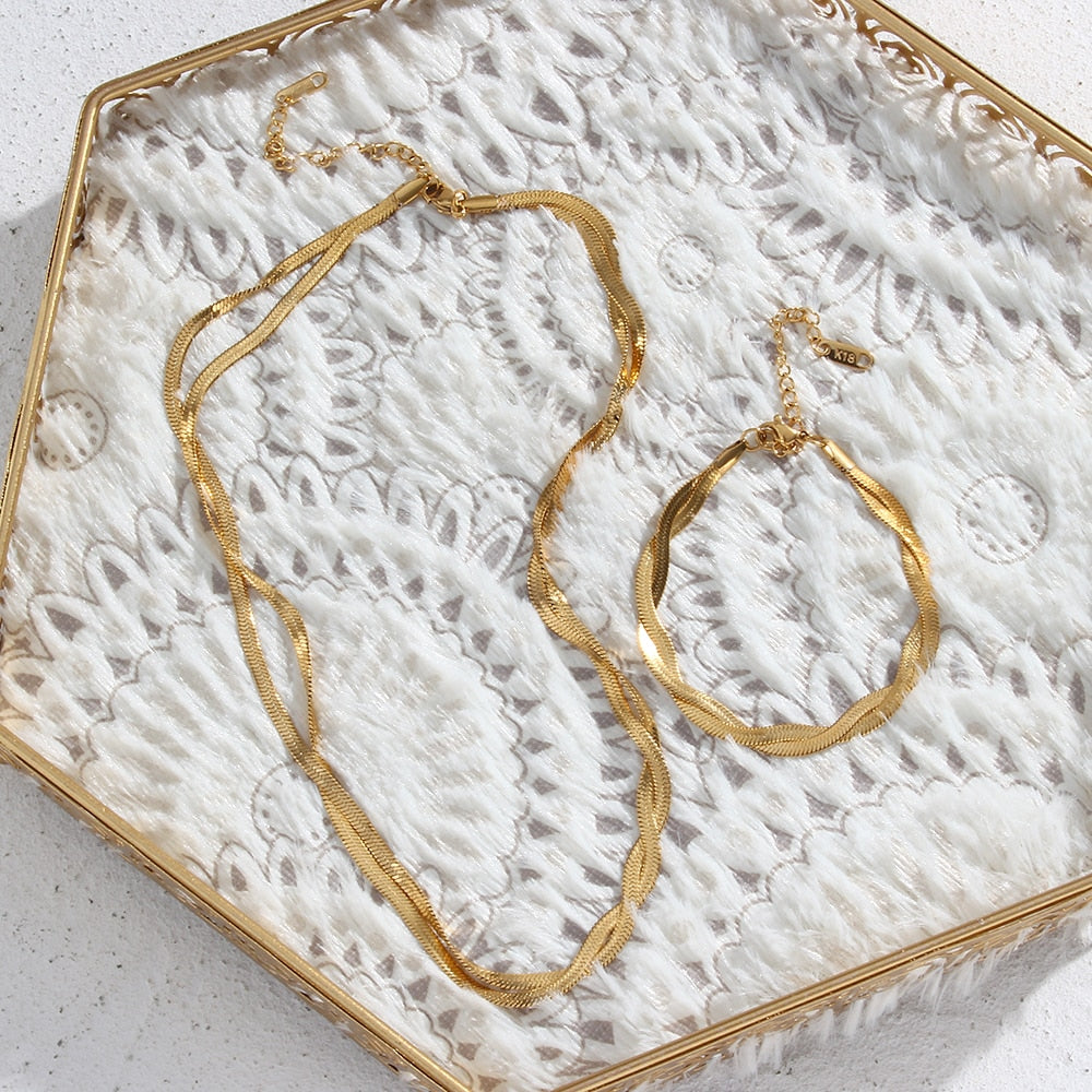 18K gold plated herringbone chain necklace and bracelet set with sleek, shiny finish, stylish jewelry from eprolo.