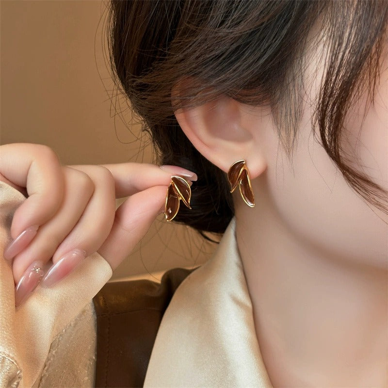 Maillard earrings for women, light luxury, high-end and temperament earrings