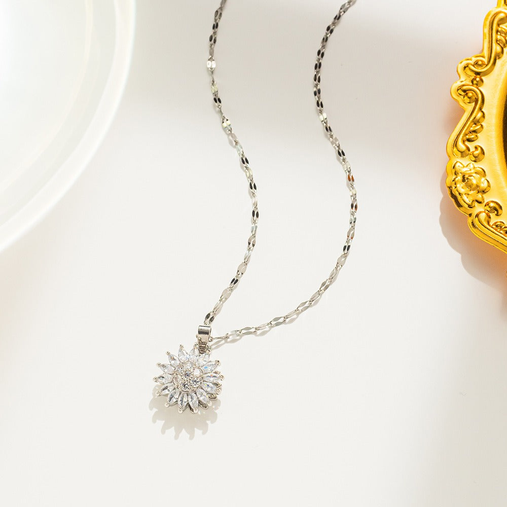 Rotating Sunflower Necklace with Full Diamond Daisy Collar Chain Female - AstroVerse™