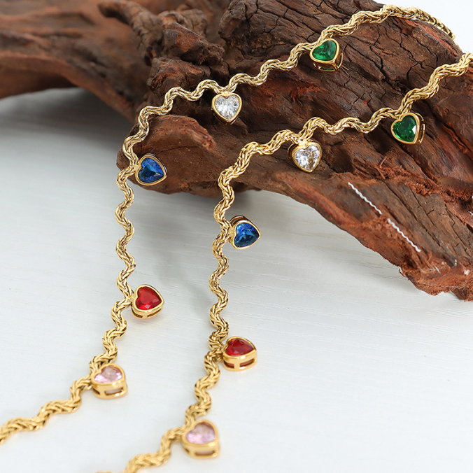 Geometric Colorful Peach Heart Zircon Pendant Necklace Fashion Trend Personalized Design Collar Chain - AstroVerse™