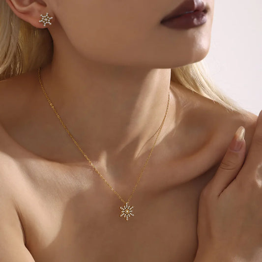 Stainless Steel Inland Zircon Snowflake Necklace - AstroVerse™