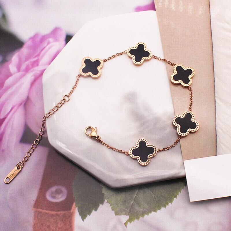 BTS J-HOPE Clover Bracelet - Korean INS Titanium Steel Couple - AstroVerse™