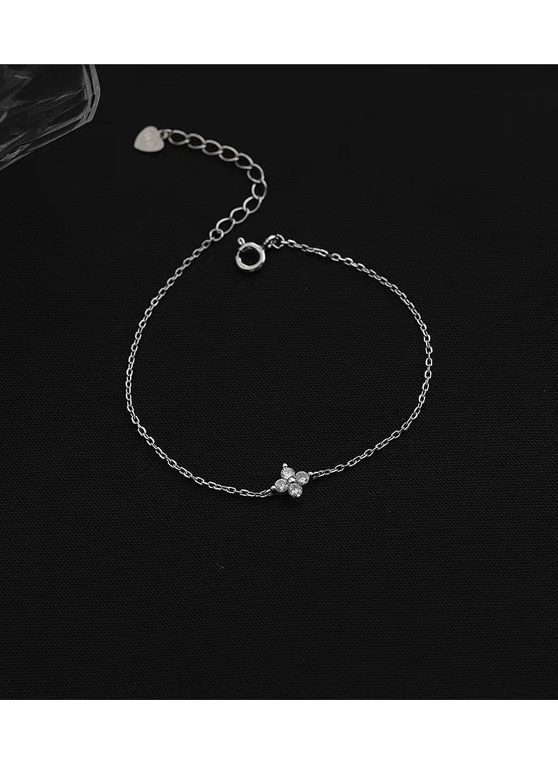 Sterling silver mini flower zircon bracelet for girls, gold-plated, featuring a delicate lucky charm, fine jewelry by eprolo