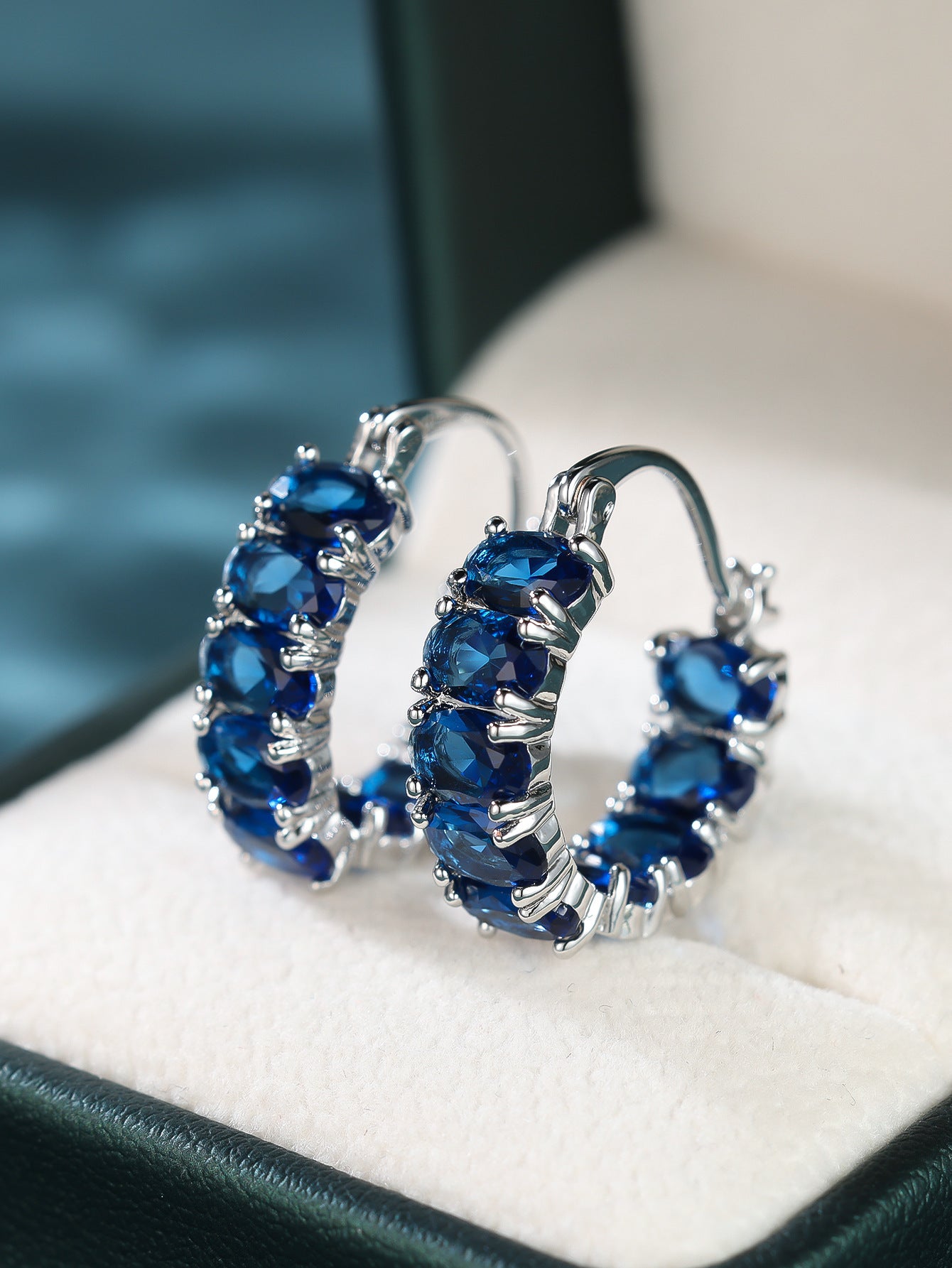 Egg-shaped Generous Earrings Ear Clip Women - AstroVerse™